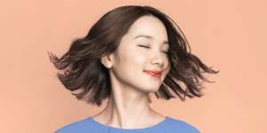 Tutorial Membuat Gaya Rambut Faux Bob di Rumah