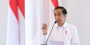Jokowi: Industri Keuangan Syariah Ibarat Raksasa Tidur