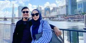 Presiden Macron Hina Nabi, Arie Untung Marah & Buang Tas Branded Buatan Prancis