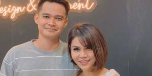 DJ Katty Butterfly Pamer Foto Berhijab, Komentar Aiman Ricky Diserbu