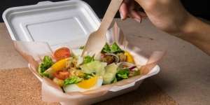 Bukan Styrofoam, Kemasan Makanan Ini Ramah Lingkungan 