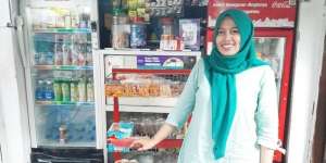 Jadi Mitra Tokopedia, Pendapatan Ibu Warung Ini Capai Puluhan Juta Sebulan