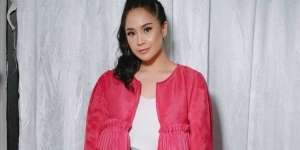Tampil Imut Bak ABG, Harga Jepit Nagita Slavina Bikin Warganet Ngoceh!