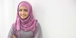 12 Warna Foundation yang Sesuai dengan Warna Kulit Wanita Indonesia 