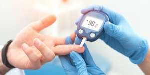 Peran 'CareGiver' Buat Diabetesi, Penting Lho!