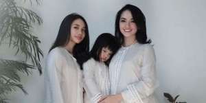Cantik Mempesona! Jasmien Abeng Putri Sulung Ririn Ekawati