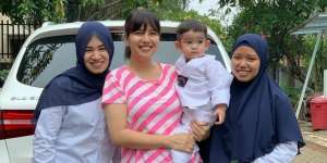 Curhat Tya Ariestya Pernah 6 Kali Ganti Babysitter