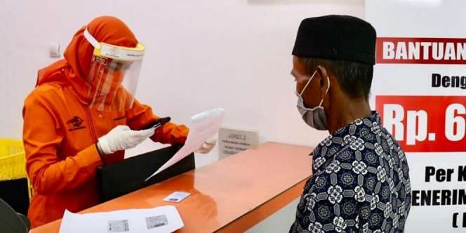 Tahun Depan, Kemensos Lanjutkan Bansos Tunai