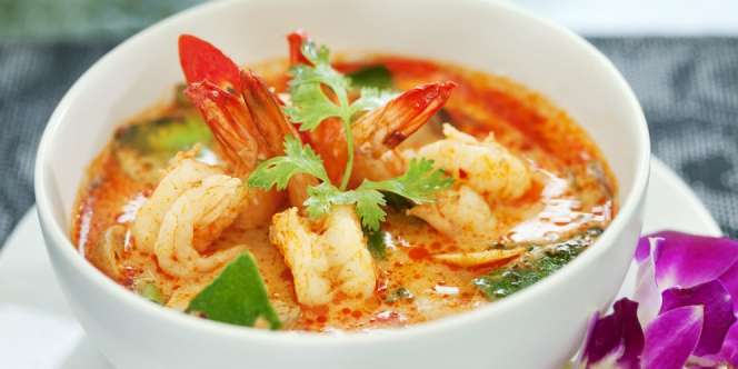 Tomyam Seafood Asam Pedas, Bikin Hangat di Musim Hujan