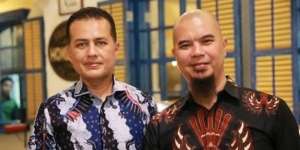 Foto Bareng Wagub Sumatera Utara, Celana Ahmad Dhani Jadi Perhatian