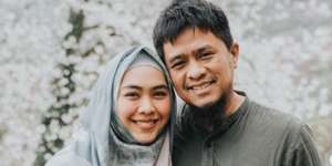 Meski Belum Melahirkan, Oki Setiana Dewi Sudah Umumkan Nama Bayinya