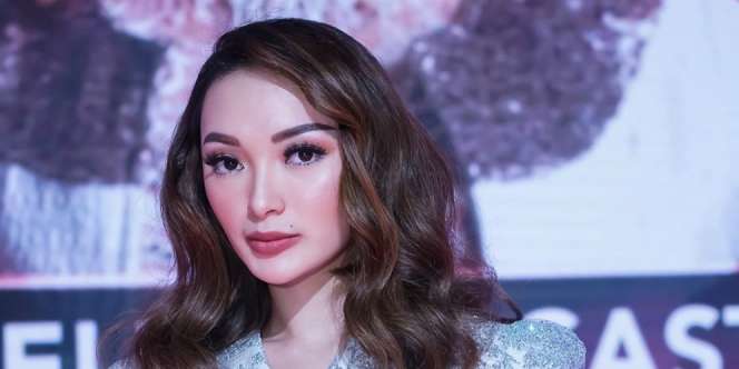 Anak Zaskia Gotik Lahir Prematur, Begini Kondisinya