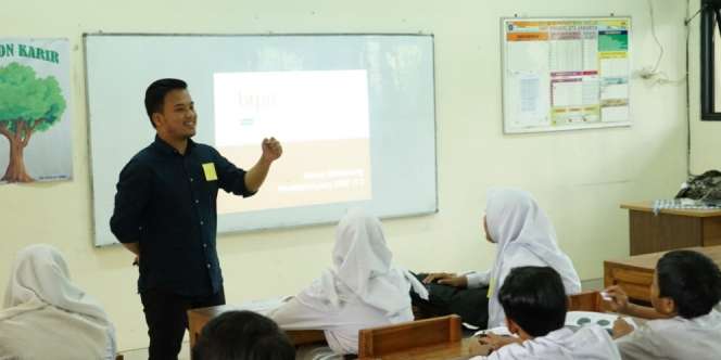 Saat Karyawan dan Distributor P&G Jadi Relawan Virtual Mentoring