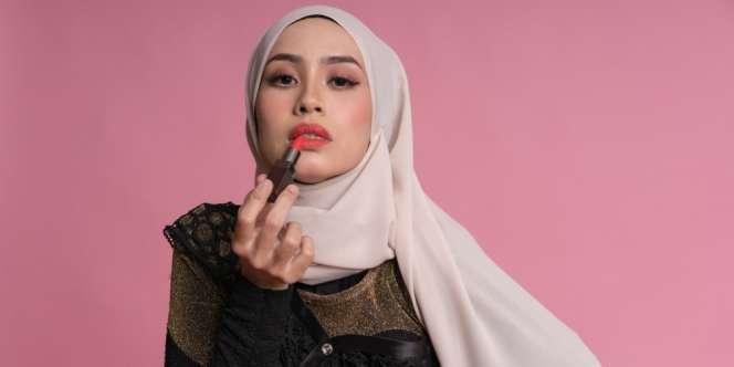 Tularkan Kecantikan Wanita Turki Lewat Lipstik Pilihan