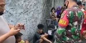 Tukang Ondel Ondel Curi HP, Reaksi Anggota TNI Jadi Sorotan