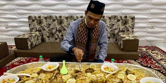 Viral Ustaz Abdul Somad Santap Nasi Kebuli Porsi Jumbo, Ini Alasannya