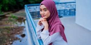 Doa Melepas Jilbab Sepulang Beraktivitas