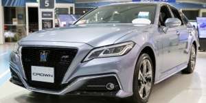 Baru Seminggu `Dipermak`, Sedan Toyota Crown Bakal Disuntik Mati?