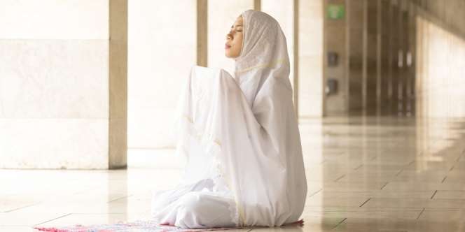 Ibadah Aman Hati Tenang, Yuk Berikan Perlindungan Ekstra Pada Sajadah dan Mukena