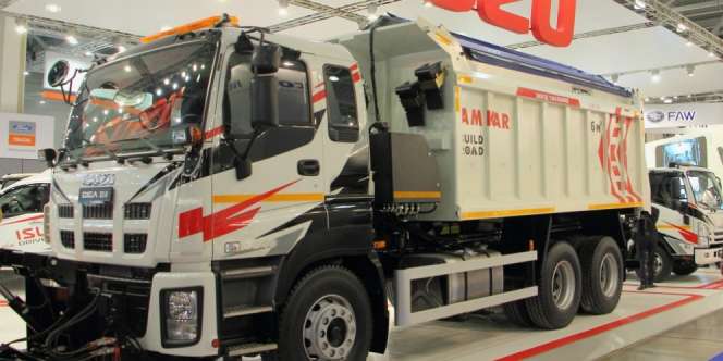 Inikah Alasan Truk Sekarang Tanpa Moncong?
