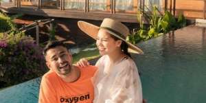 Topinya Bolong, Outfit Nagita Slavina Disorot