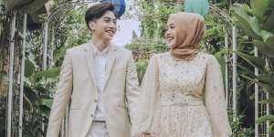 8 Potret Jeffry Reksa, Pacar Ganteng Putri Delina Disebut Mirip Artis Korea