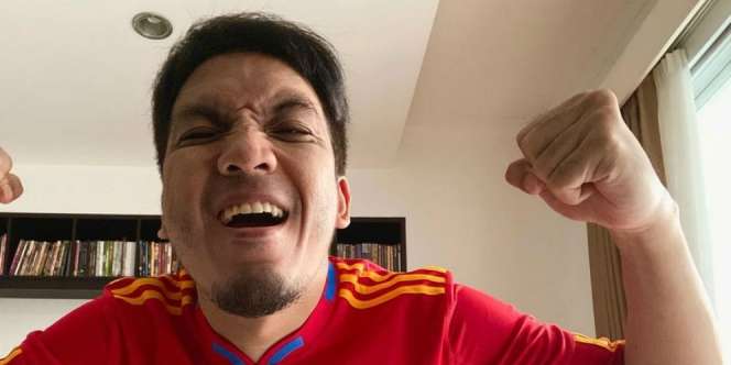 3 Artis Pria dengan Hasil Foto KTP Nyaris Sempurna
