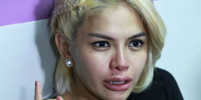 Makin Panas, Nikita Mirzani Unggah Video Ceramah Rizieq Shihab 