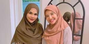 Didandani Istri Irwansyah, DJ Katty Butterfly Cantik Berbalut Hijab