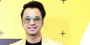 Kembaran Raffi Ahmad Belajar Nyetir Pakai Mobil Sultan