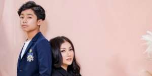 Ekspresi Syok Sarwendah dan Thalia Lihat Perut Sixpack Betrand Peto
