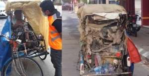 Pilu! 20 Tahun Kakek Ini Jadikan Becak Usang Sebagai Rumahnya