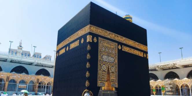 'Your Inspiration Letter' Bagikan Tiket Umrah Gratis untuk Kamu!