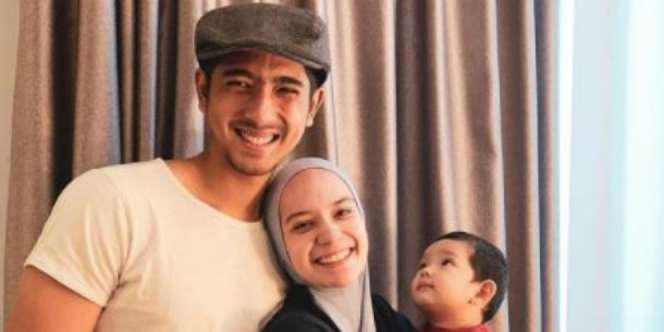 Disindir Karena Bermain Anjing, Istri Arya Saloka Beri Balasan `Nyelekit`