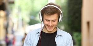 Bukan Spotify, Ini Aplikasi Streaming Musik Terbaik Pilihan Google Play