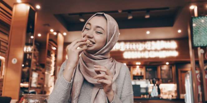 Doa Lengkap Ketika Kenyang Setelah Makan