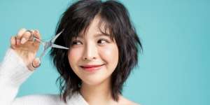 4 Gaya Rambut Berponi yang Disesuaikan dengan Bentuk Wajah