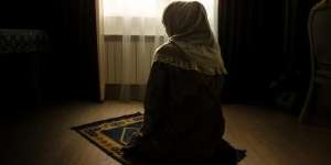 Tata Cara Sujud Sahwi, Sebelum atau Sesudah Salam?