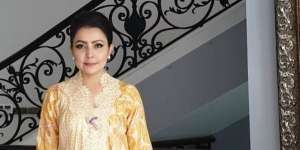 Bekas Merah di Leher 3 Artis Ini Bikin Salfok
