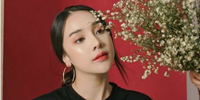 Gowes Sampai Berkeringat, Jersey Sepeda Anya Geraldine Bikin Gagal Fokus