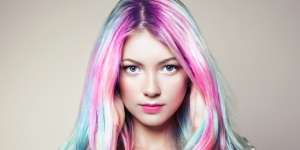 Opsi Mewarnai Rambut Sambut 2021, Say Good Bye to Brassy Hair!