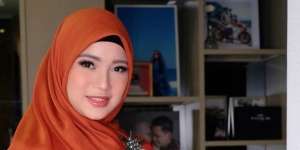 Chat Chacha Frederica ke Kahiyang Ayu Bikin Heboh