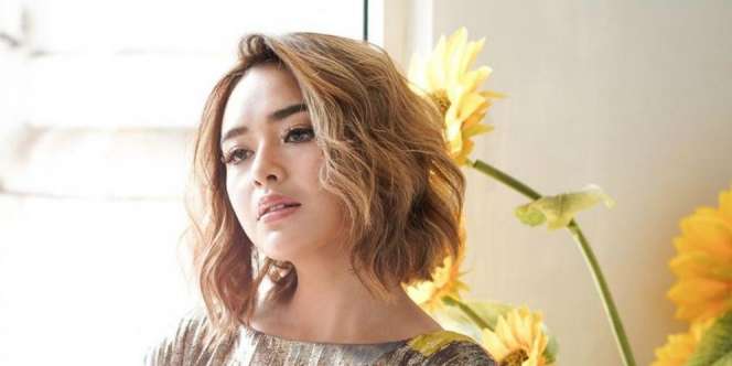 Bawa Tentengan Seharga Mobil, Amanda Manopo Disorot
