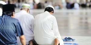 Tata Cara Sholat Taubat, Bagaimana Hukum Mengulangnya di Hari yang Sama?