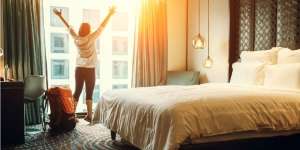 Segera Batalkan Perjalanan Saat Pandemi Jika Alami Ini