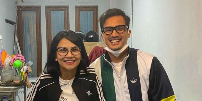 Wajah Semringah Vanessa Angel `Bebas` dari Tahanan