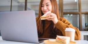 4 Menu Makanan Sehat yang Bisa Disantap Saat Sarapan