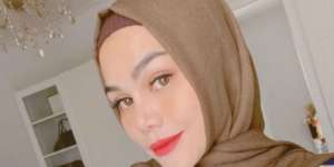 Semangat Belajar Ngaji dan Doa, Penampilan Katty Butterfly Berhijab Panen Pujian