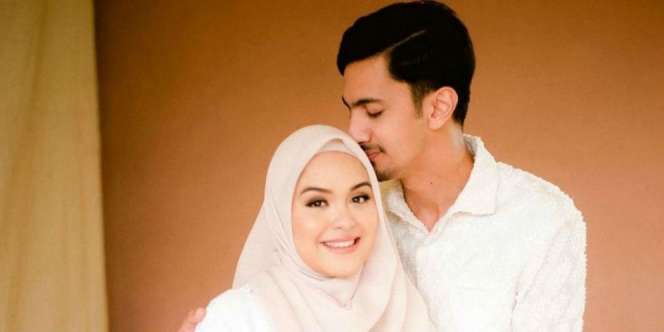 Potret Vebby Palwinta Saat Maternity, Bergaya Simpel