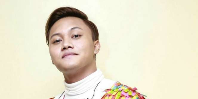 Rizky Febian Temukan Diary 14 Tahun Milik Almarhum Ibu, Isinya...